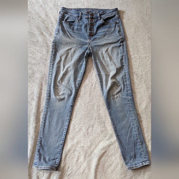 American Eagle-Super Hi-Rise Jegging - Picture 3 of 6